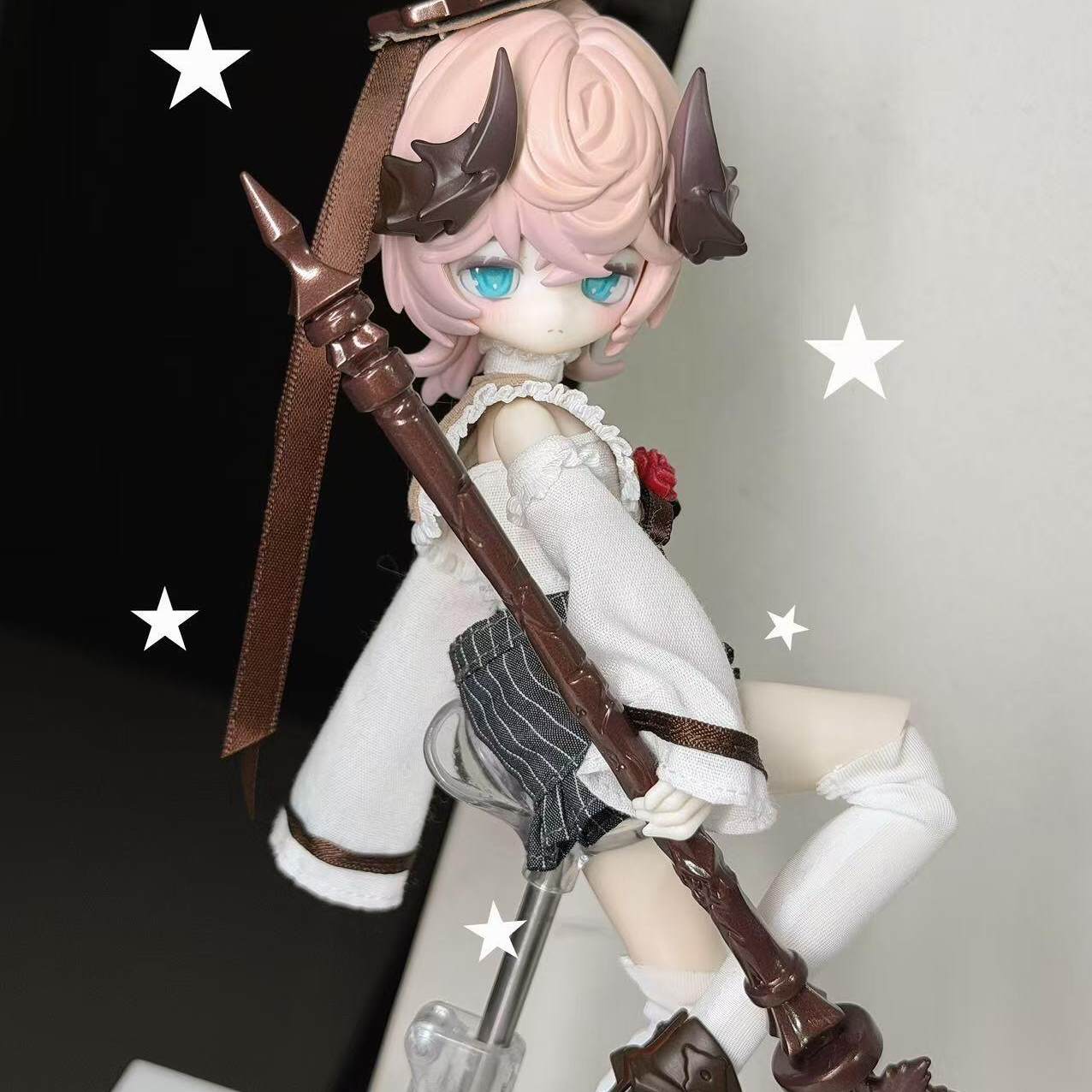 Nowa niejadalna lalka z serii  – Dolls recenzja i cena
